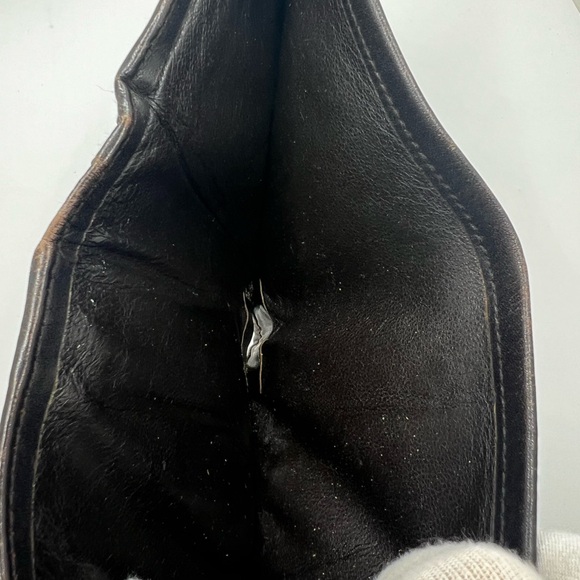 Preowned Gucci Black Men's Bifold Wallet - Picture 7 of 9